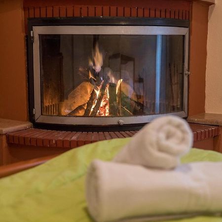 Hotel Ξενοδοχειο Παπαναγιωτου à Neraïdochóri Extérieur photo