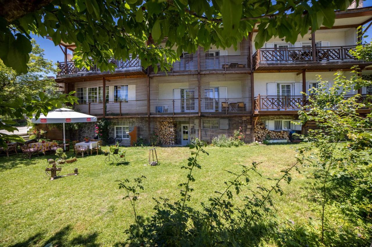 Hotel Ξενοδοχειο Παπαναγιωτου à Neraïdochóri Extérieur photo
