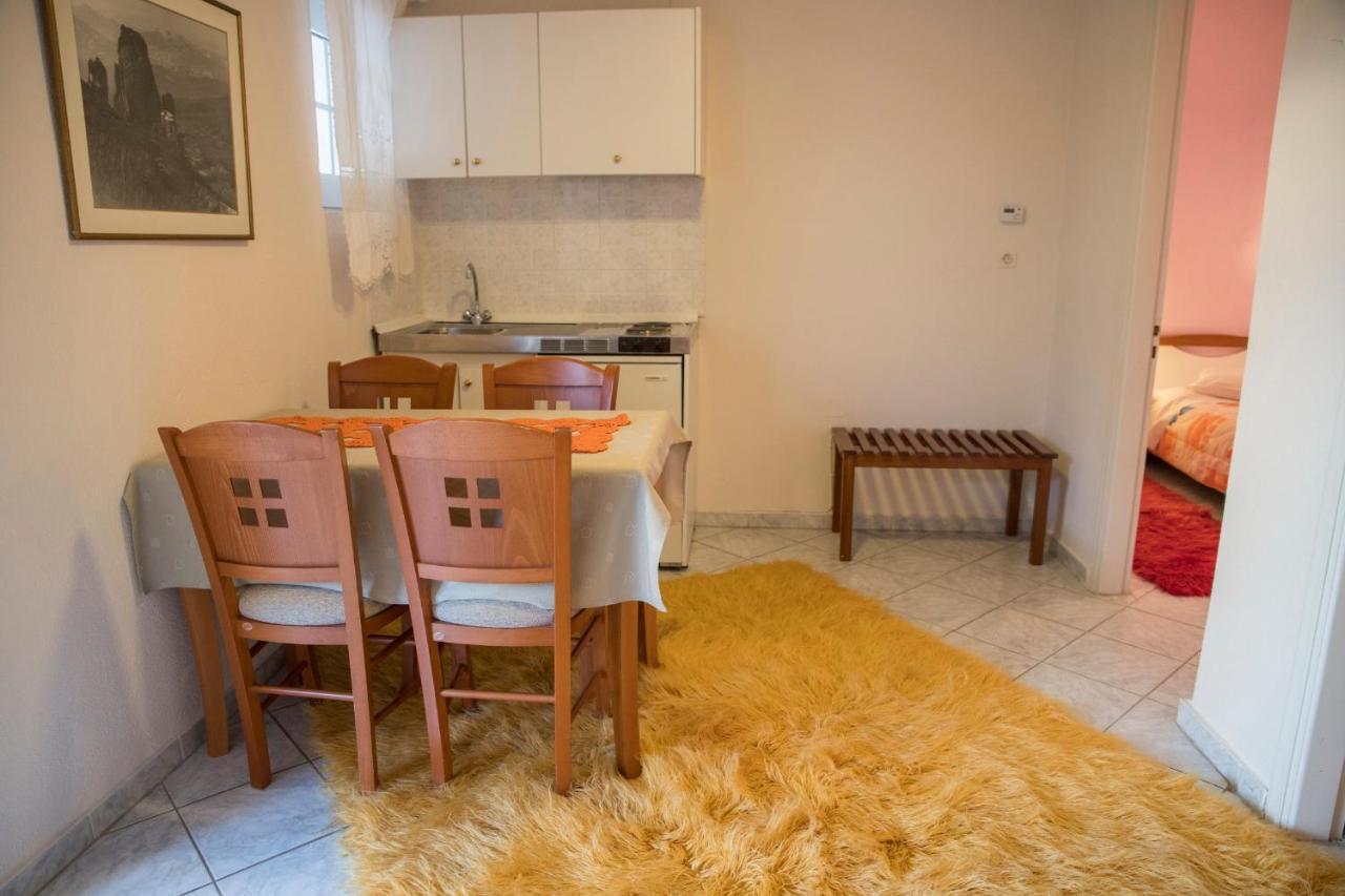 Hotel Ξενοδοχειο Παπαναγιωτου à Neraïdochóri Extérieur photo